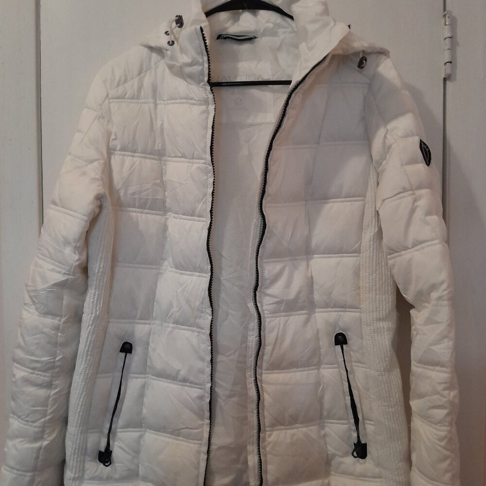 Women s Nautica white coat jacket with hood.